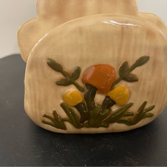 Vintage Ceramic Mushroom Retro Napkin or Letter Holder - Picture 4 of 9